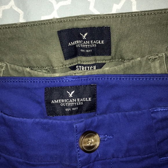 ๐2 for 20 American eagle khaki shorts ๐ - Picture 3 of 3
